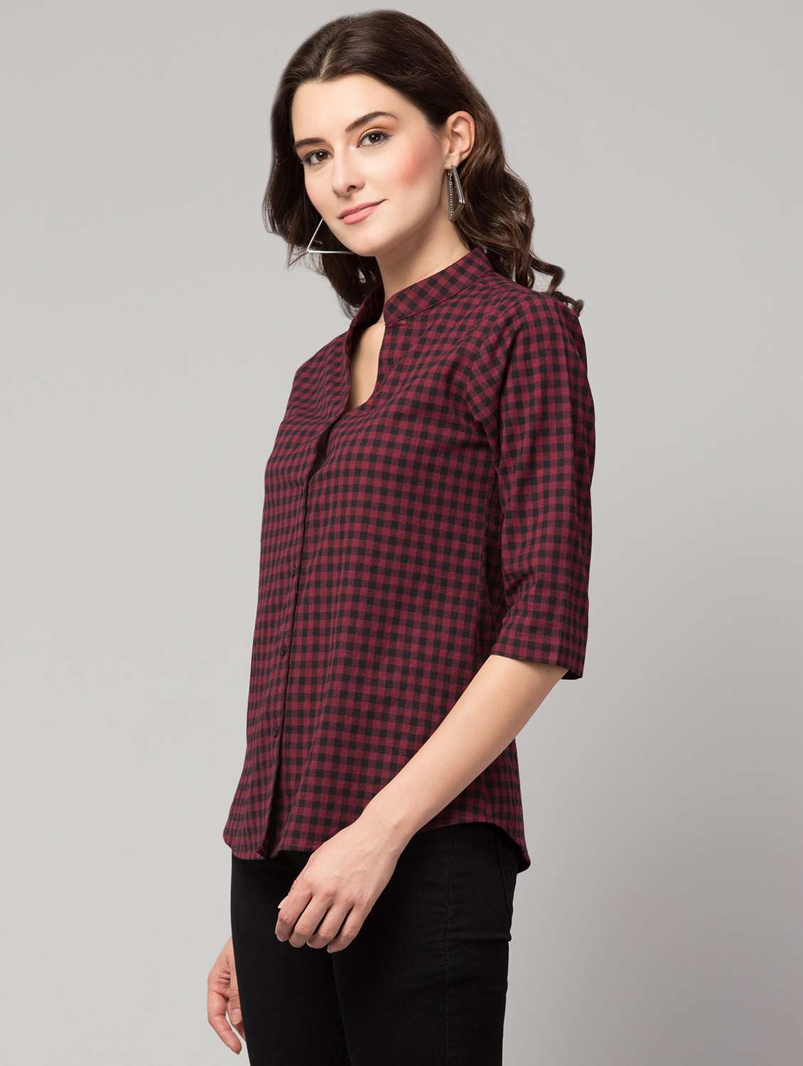 women maroon regular fit checkered straight top - 18043485 -  Standard Image - 2