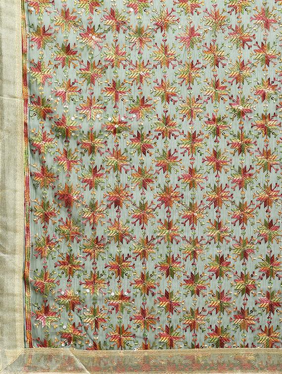 women's embroidered saree - 18052189 - Standard Image - 2