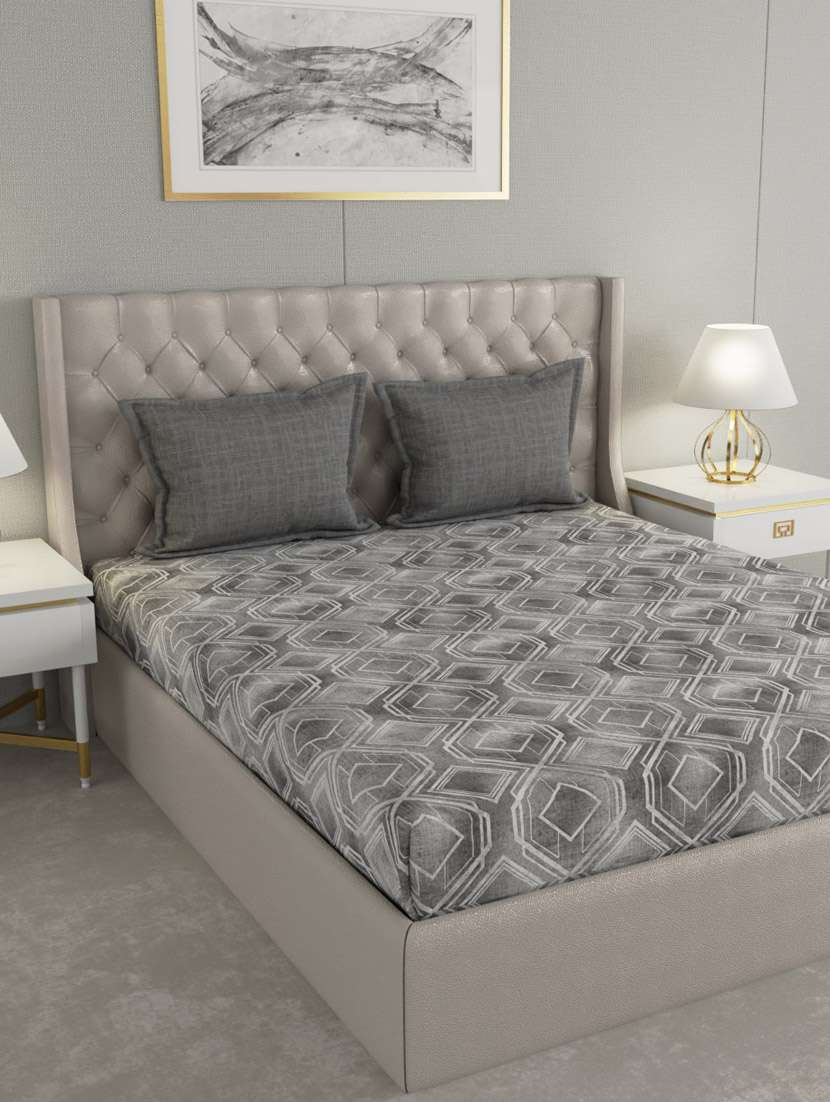 gm geometric 180 tc 100% cotton digital print brown double bedsheet with 2 pillow covers