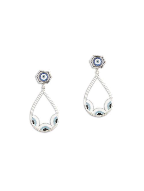 silver metal earring - 18072006 -  Standard Image - 0