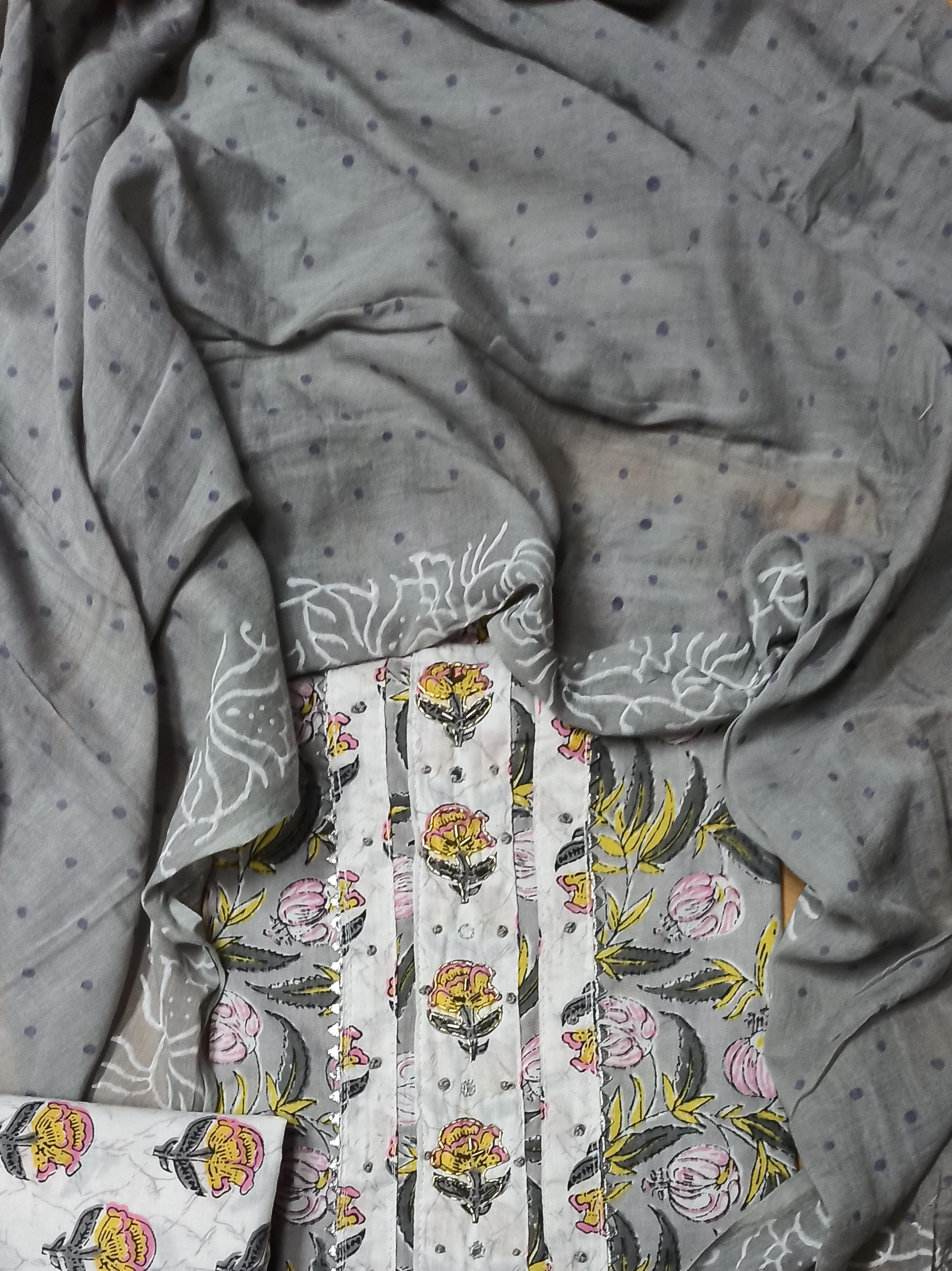 cotton print suits - 18078605 - Standard Image - 2
