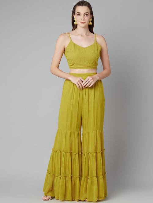 green embroidered fusion set - 18079724 - Standard Image - 0