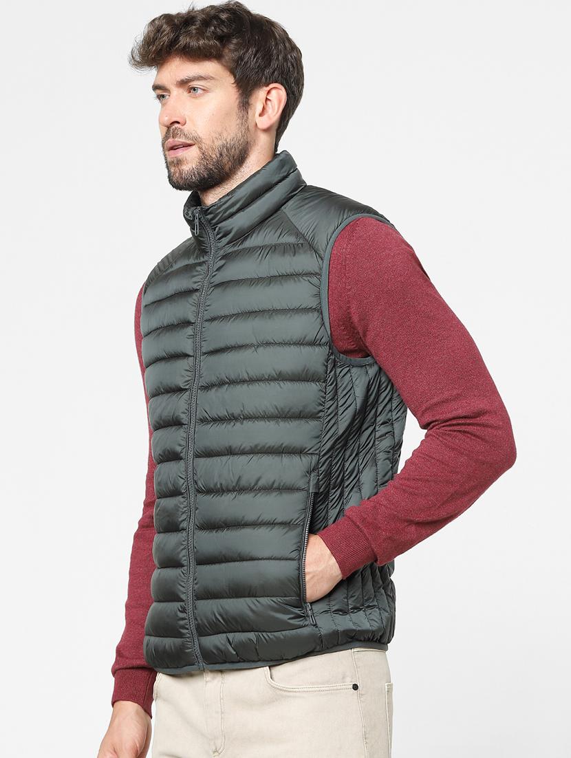 green solid quilted jacket - 18083807 - Standard Image - 2