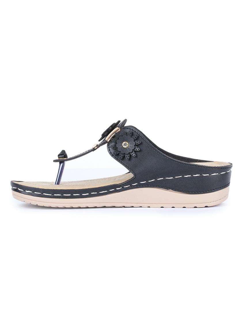 black t-strap sandal - 18110111 - Standard Image - 2