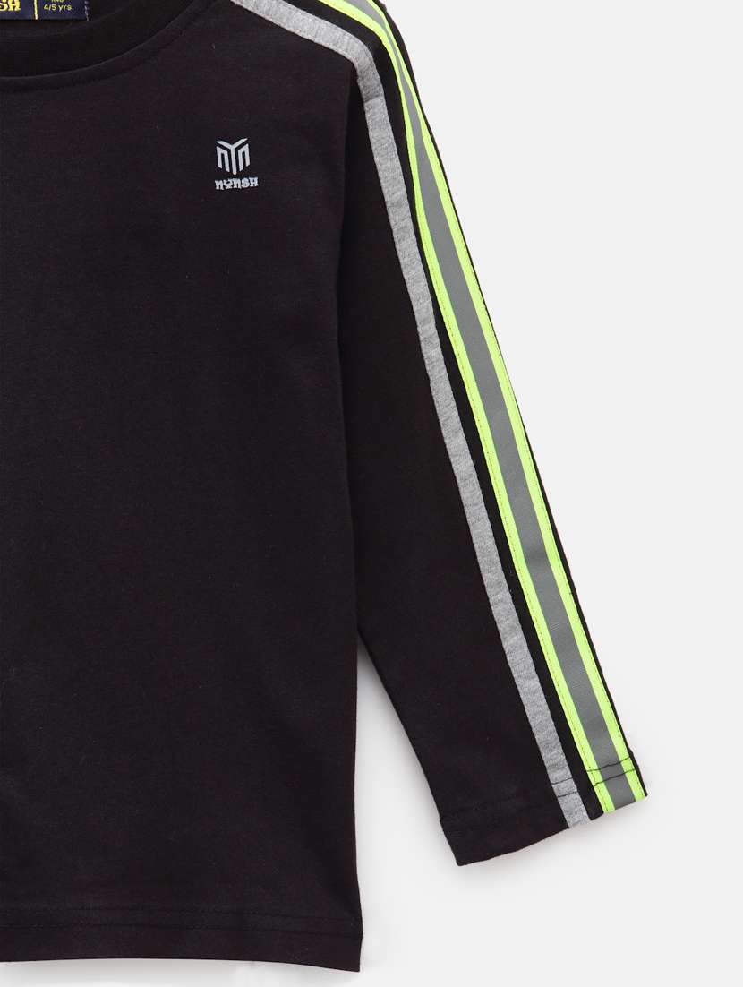 round neck taped t-shirt - 18113978 -  Standard Image - 2