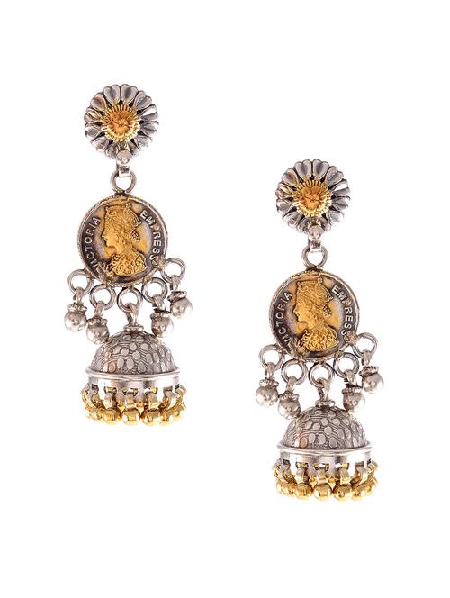 handcrafted gold earring - 18137953 - Standard Image - 0