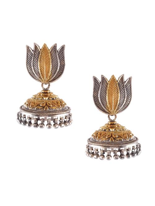 handcrafted gold earring - 18137954 - Standard Image - 0