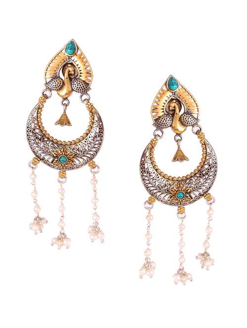 handcrafted gold earring - 18137966 -  Standard Image - 0