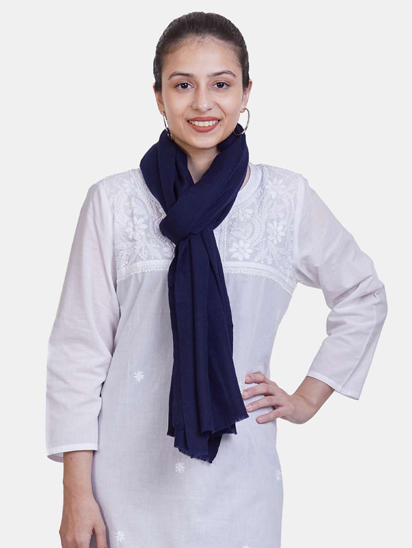 dark blue wool scarf