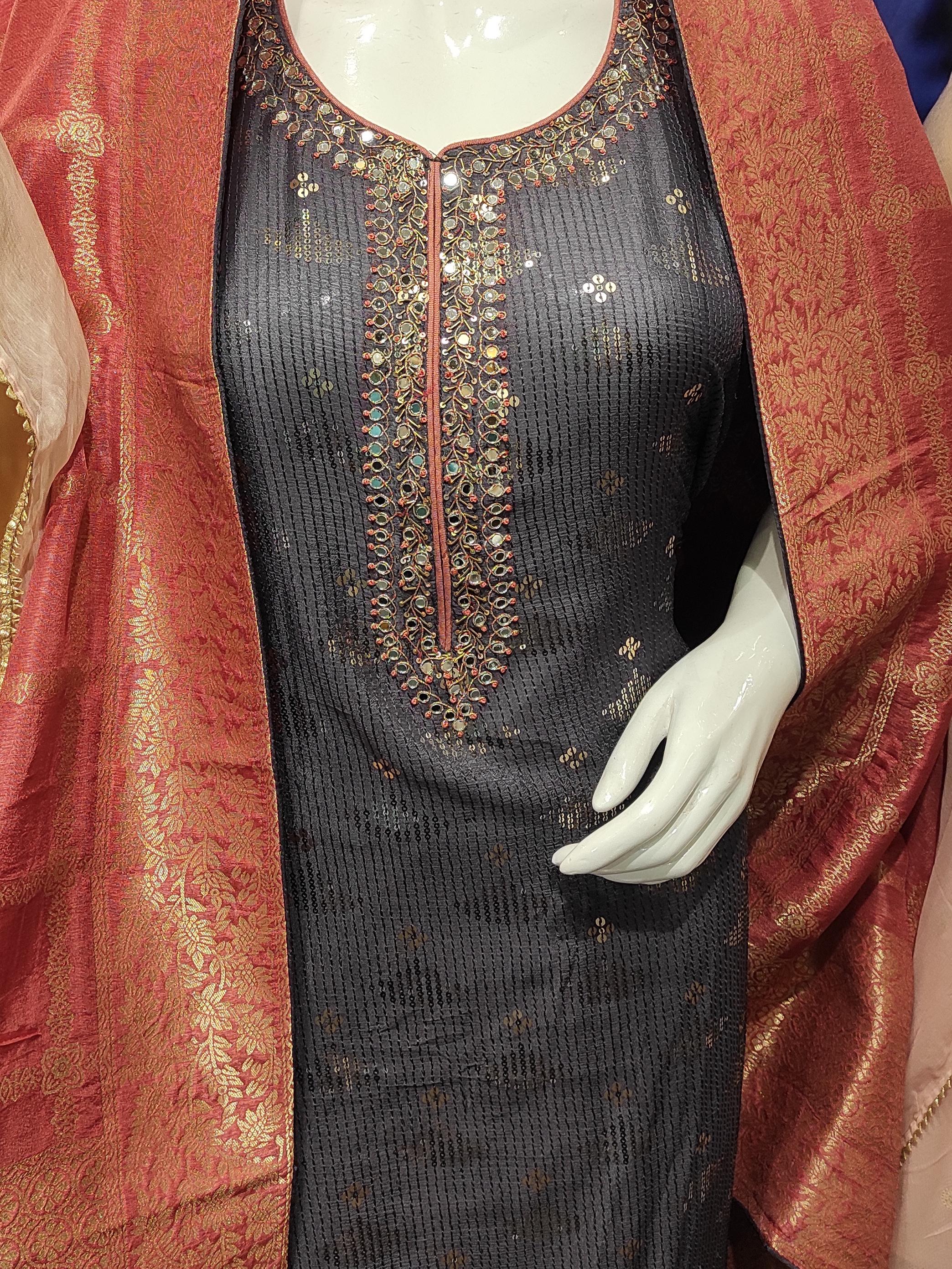 understand suit best quality - 18174502 - Standard Image - 2