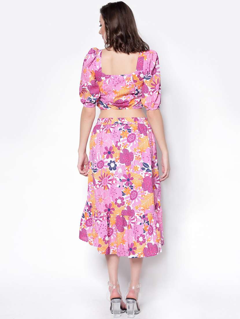 floral crop top with skirt set - 18181750 -  Standard Image - 2