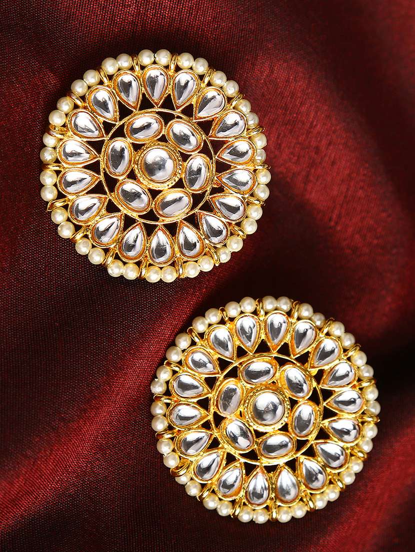 gold metal studs earring