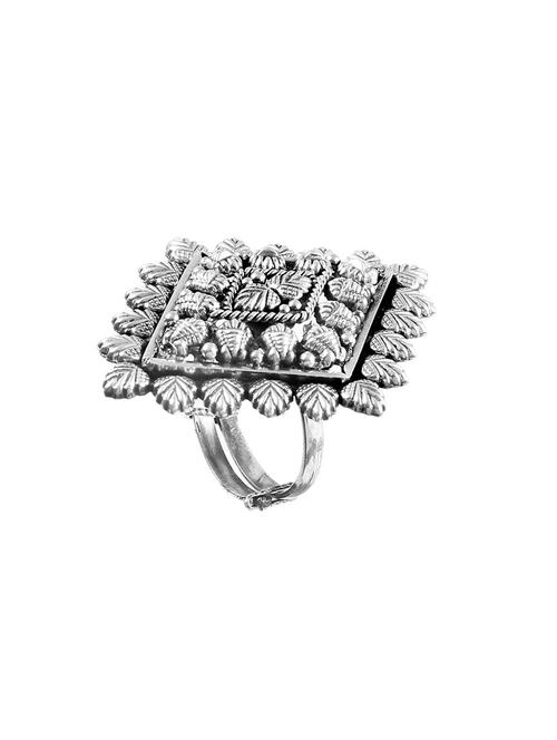 silver parallelogram adorable rawa ring - 18182660 -  Standard Image - 0