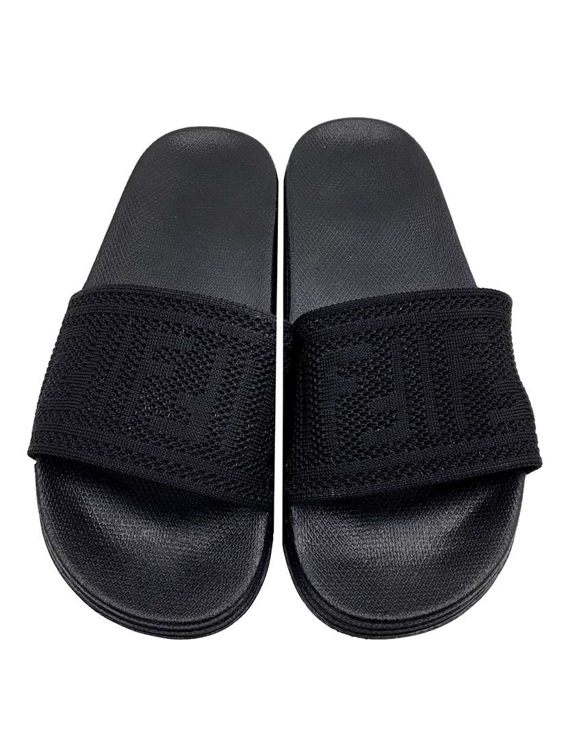 black  flip flop - 18190094 -  Standard Image - 2