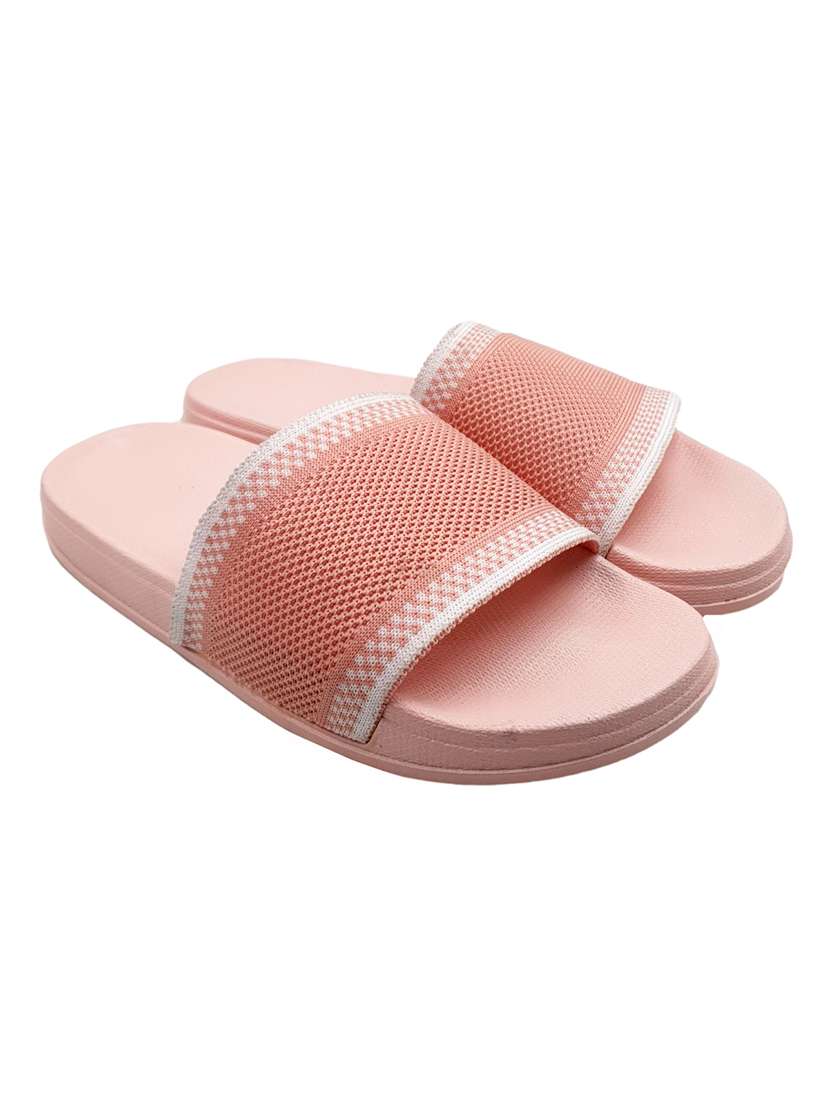pink  flip flop