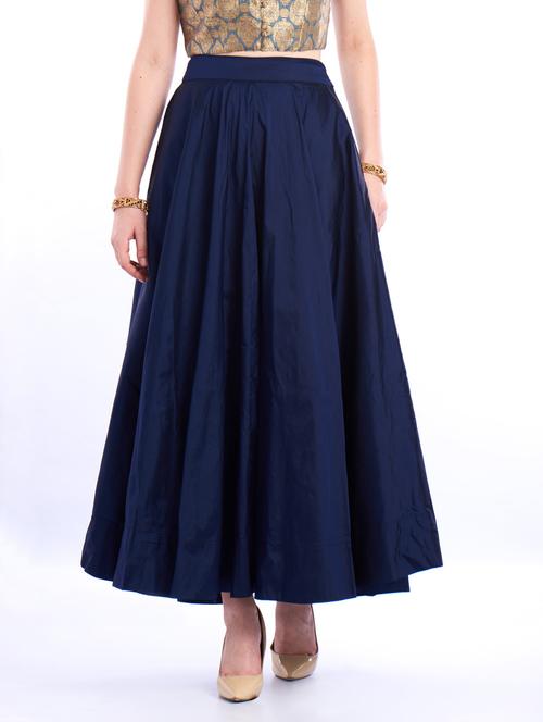 mid rise flared skirt - 18203255 - Standard Image - 0