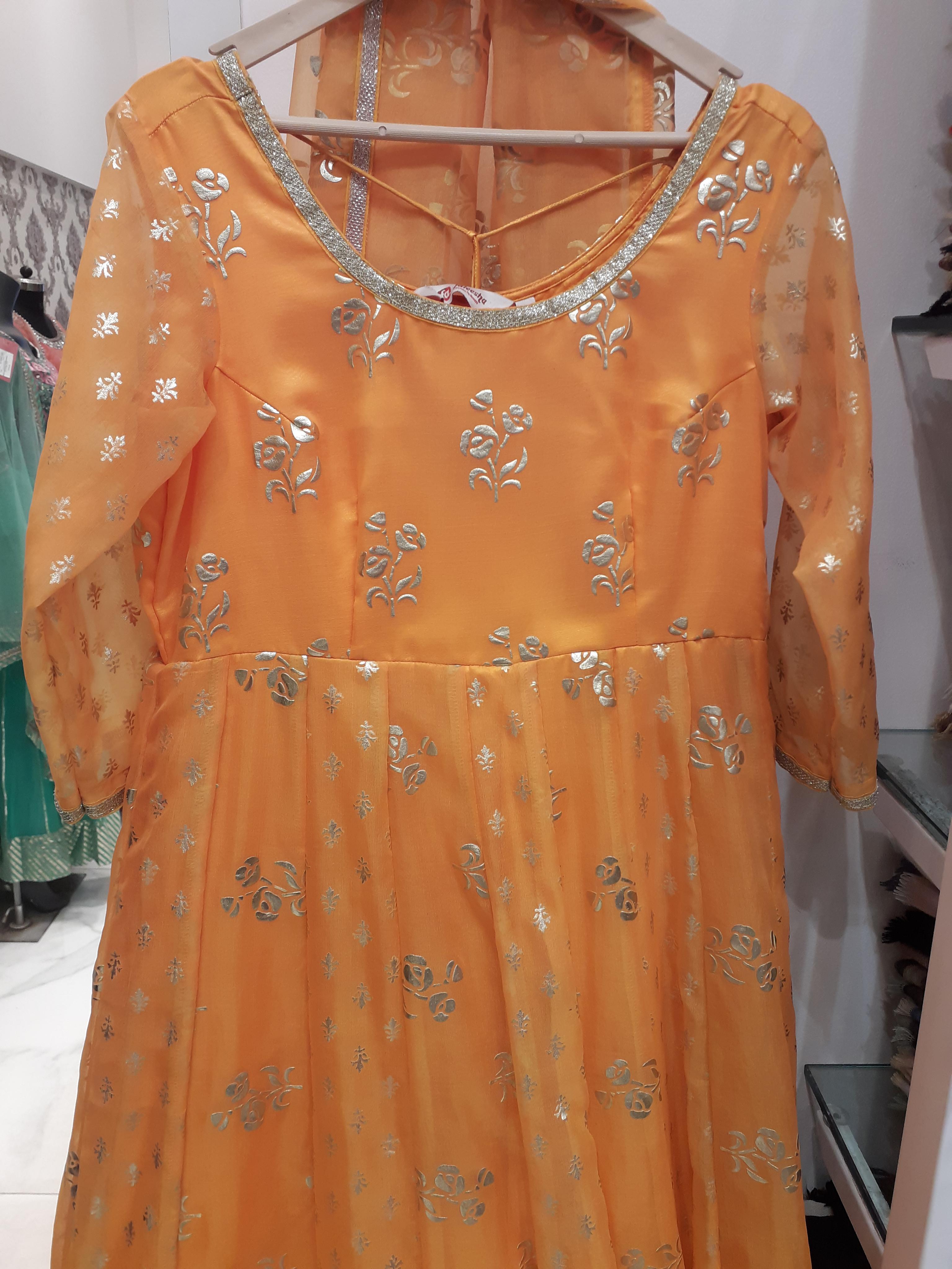 ladies dress - 18203634 - Standard Image - 2
