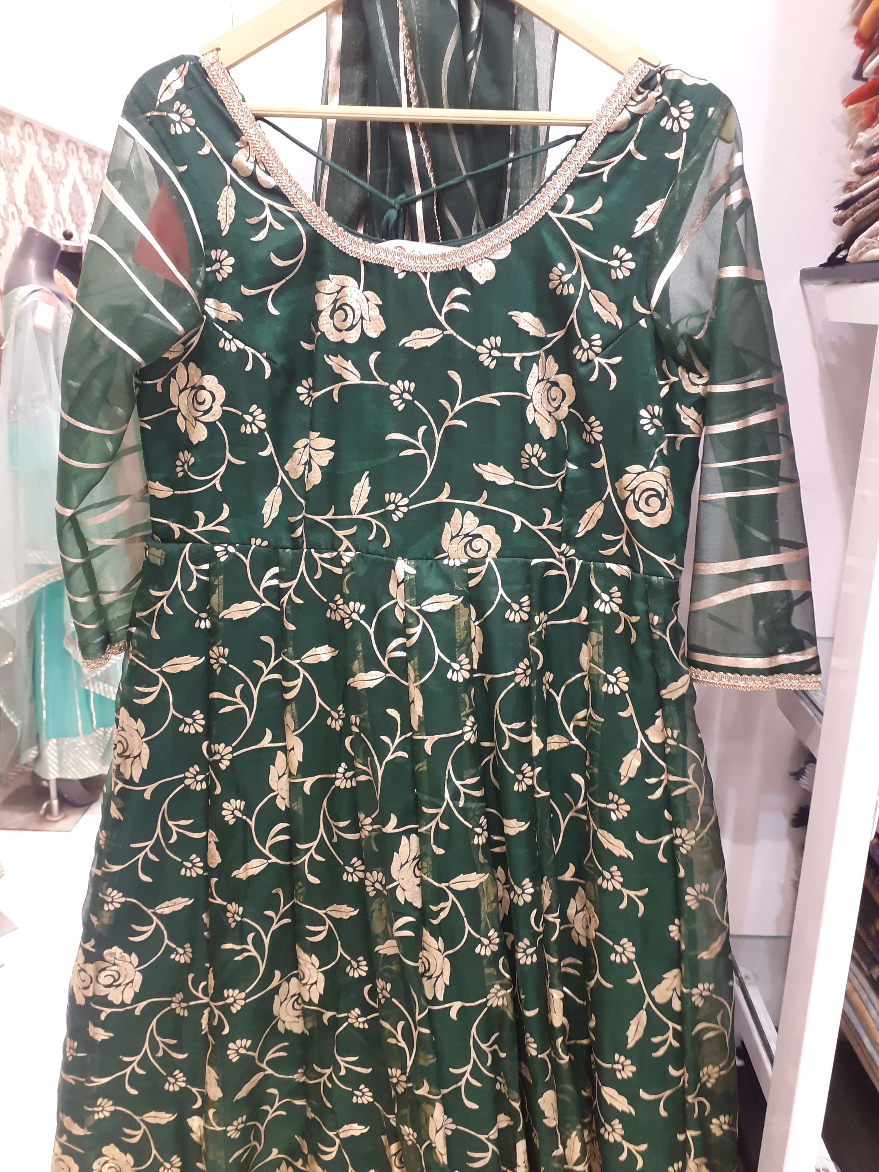 ladies gowns - 18203657 - Standard Image - 2