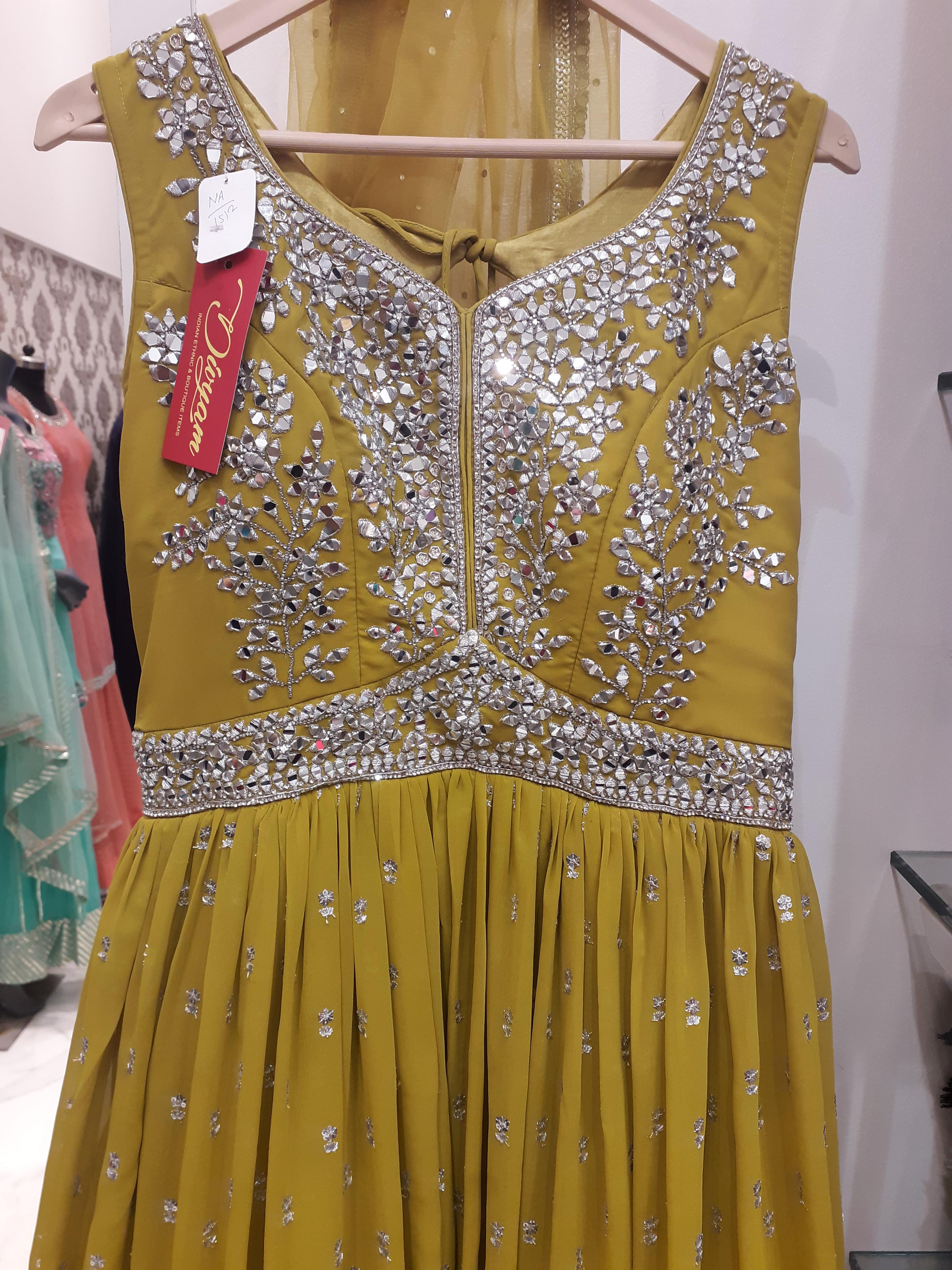 ladies dress - 18205135 - Standard Image - 2