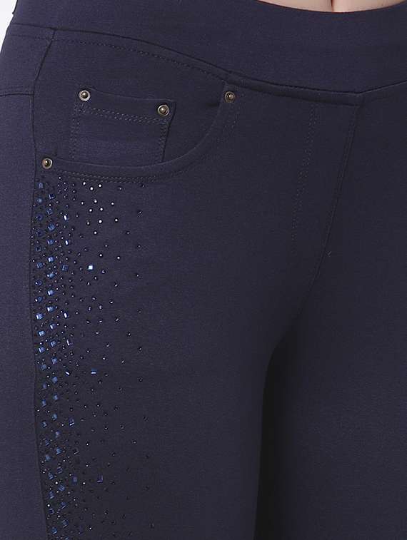 Mid Rise Embellished Jegging