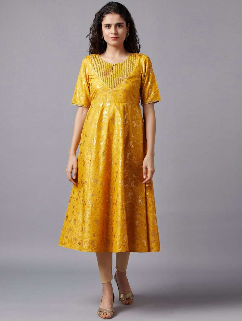 women's flared kurta