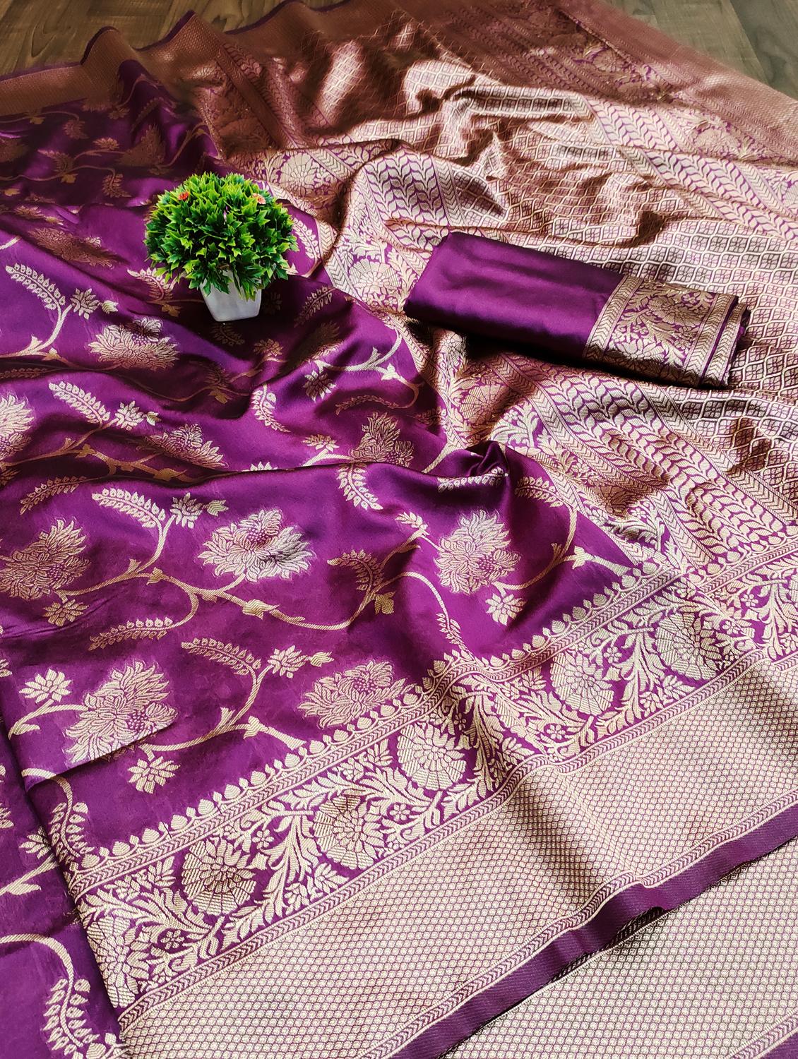 cream silk blend banarasi saree with blouse - 18218772 - Standard Image - 7