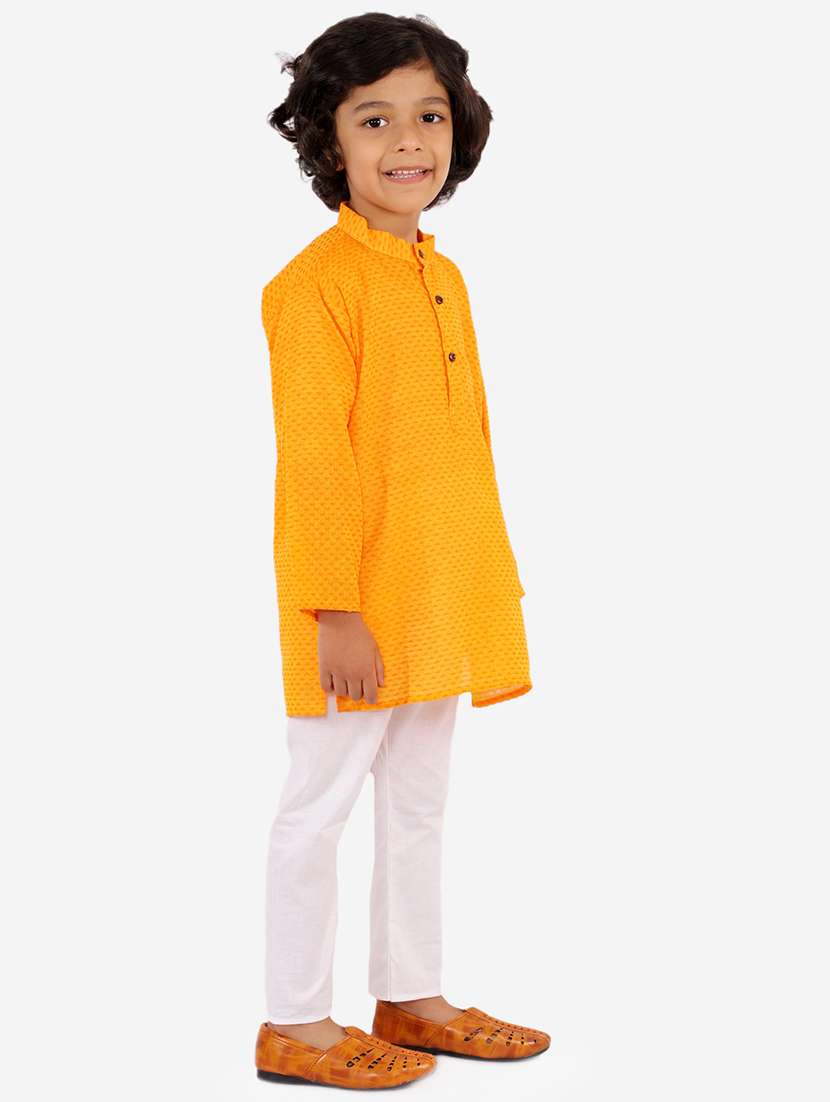 orange checked kurta set - 18221756 - Standard Image - 2