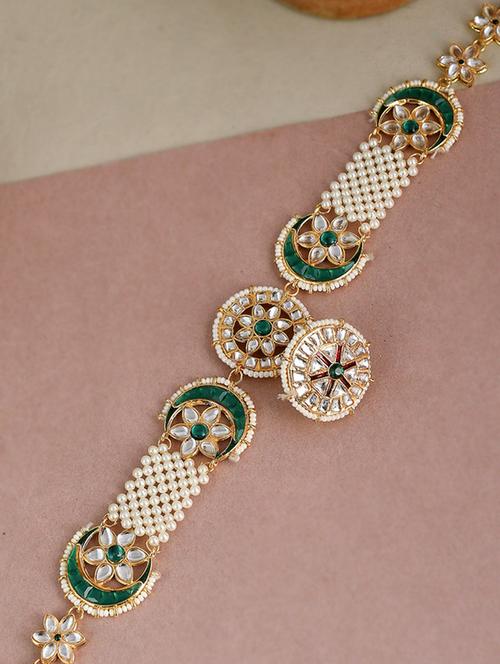 green brass maathapati  - 18235990 -  Standard Image - 0