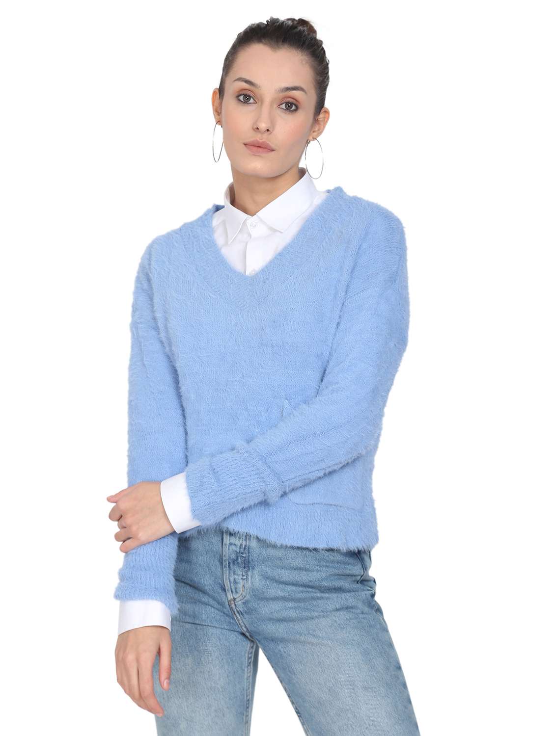 v-neck solid pullover