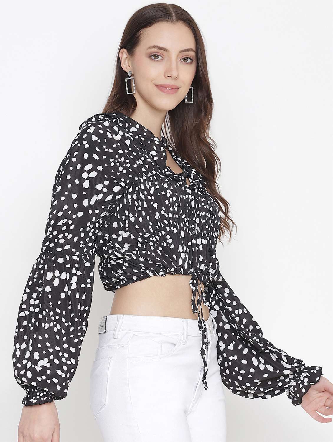 women's crop v neck top - 18246554 - Standard Image - 2