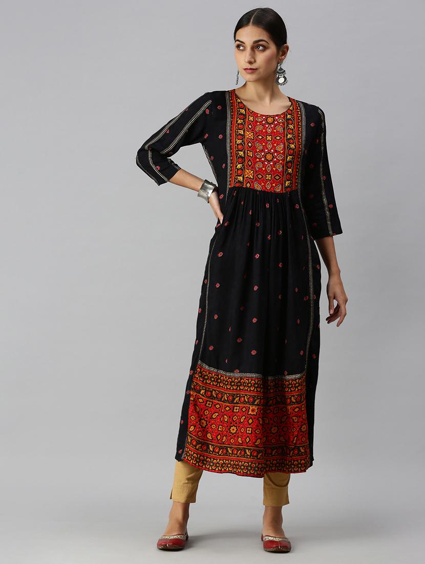 women's straight kurta - 18249206 - Zoom Image - 0