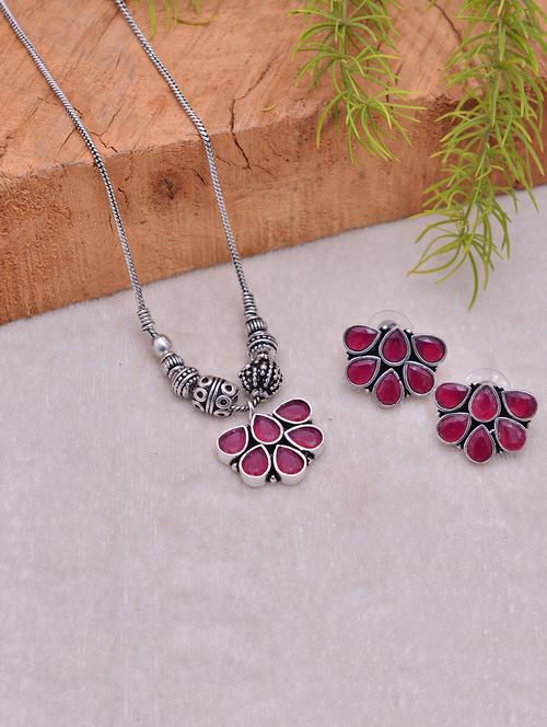 red brass necklaces and earring - 18254232 - Standard Image - 0