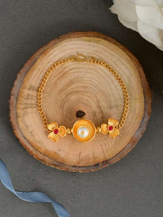 gold plated pearl flower bracelet