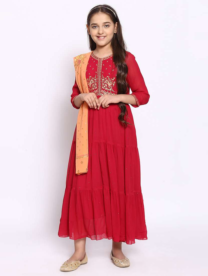 red printed suit set