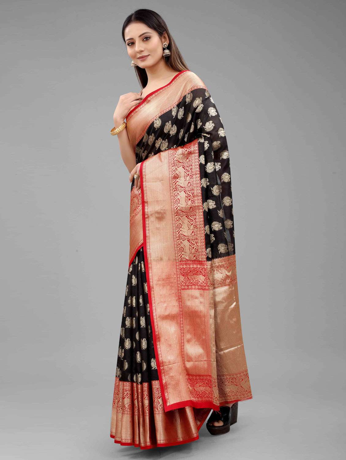 Women's Self Design Black Colored Saree With Blouse - 18280772 -  Standard Image - 2