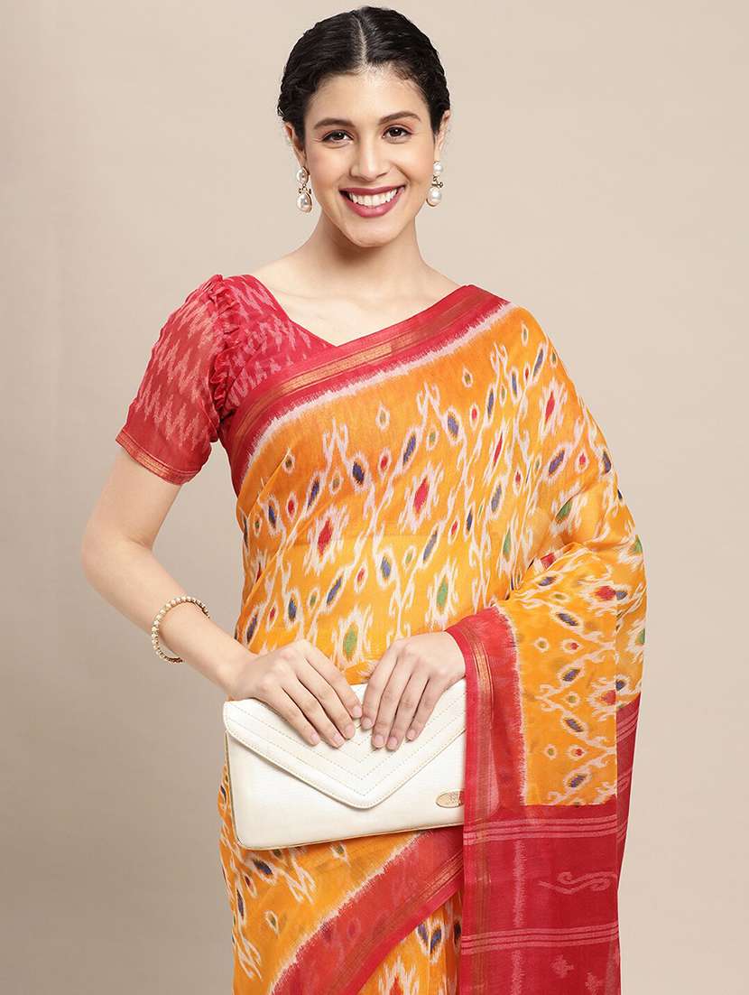 yellow cotton blend printed saree - 18281936 - Standard Image - 2