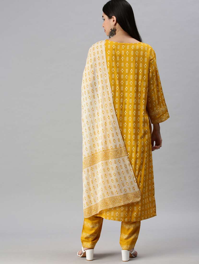 Yellow Cotton Blend Kurta Dupatta Set - 18285556 -  Standard Image - 2