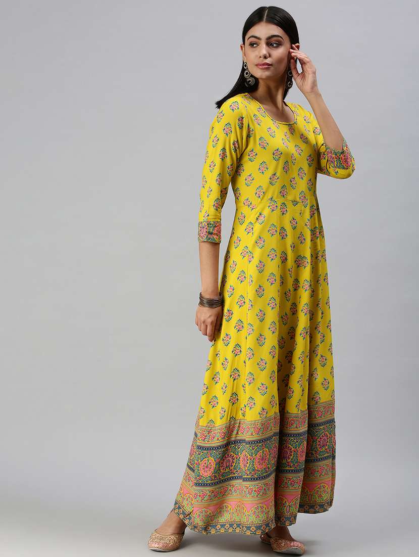 women's flared kurta