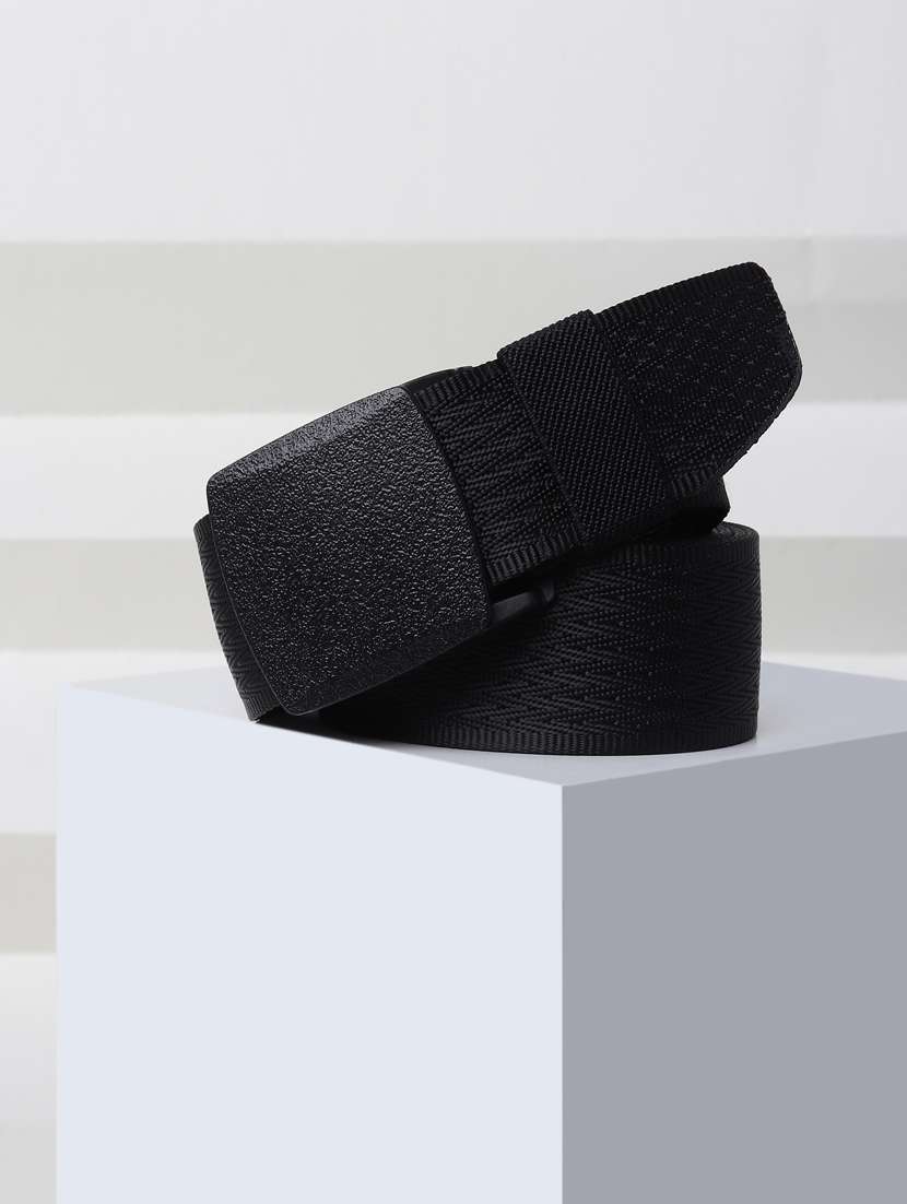 black fabric belt