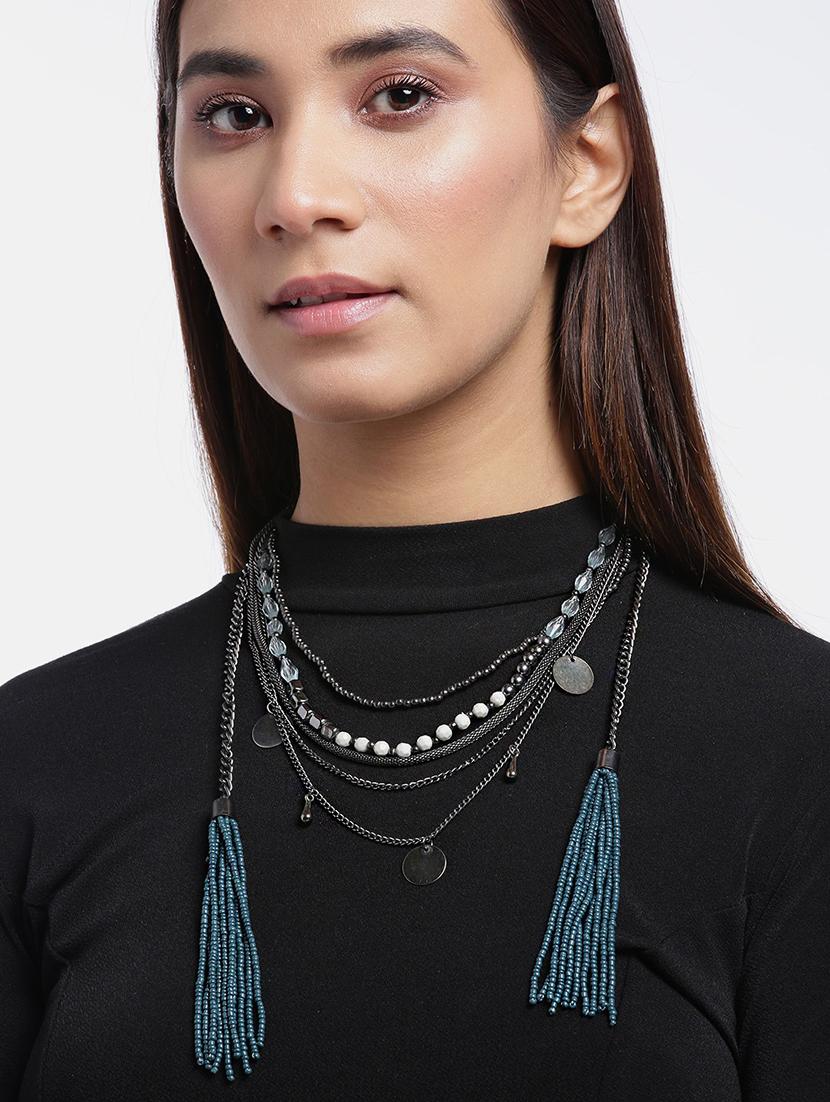 silver metal necklace - 18300585 - Standard Image - 2