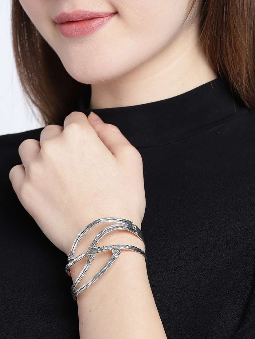 silver brass cuffs bracelet - 18300617 -  Standard Image - 2