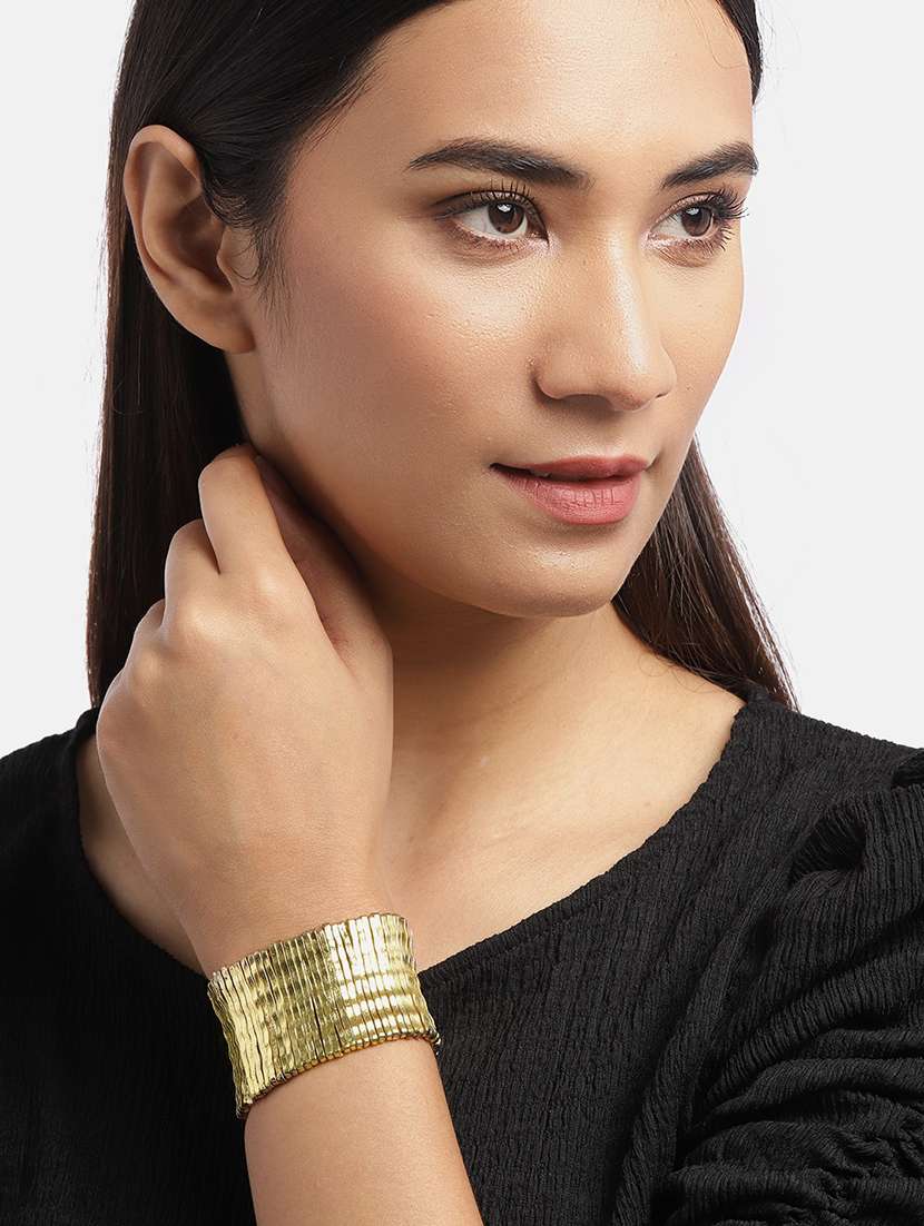 gold metal cuffs bracelet - 18300626 -  Standard Image - 2