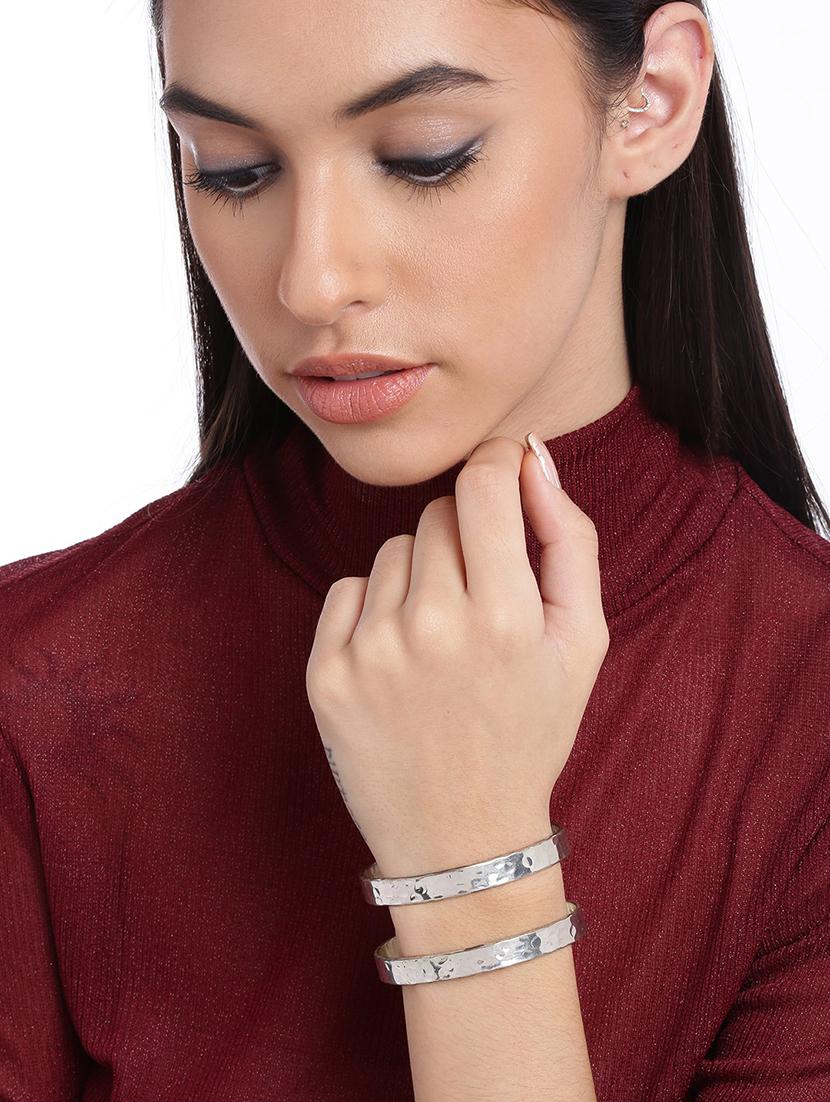 silver metal cuffs bracelet - 18300673 - Standard Image - 2