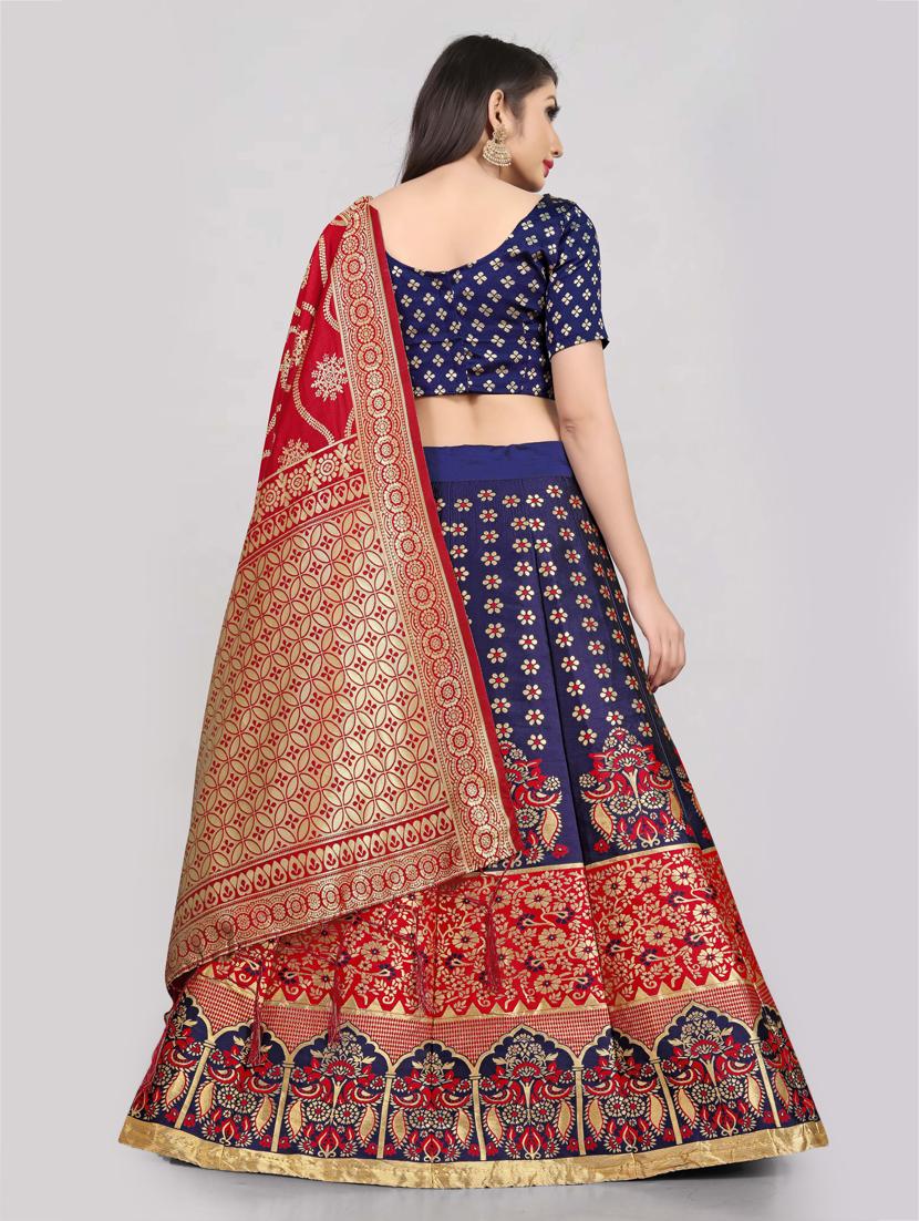 red banarasi flared lehenga - 18303037 - Standard Image - 2