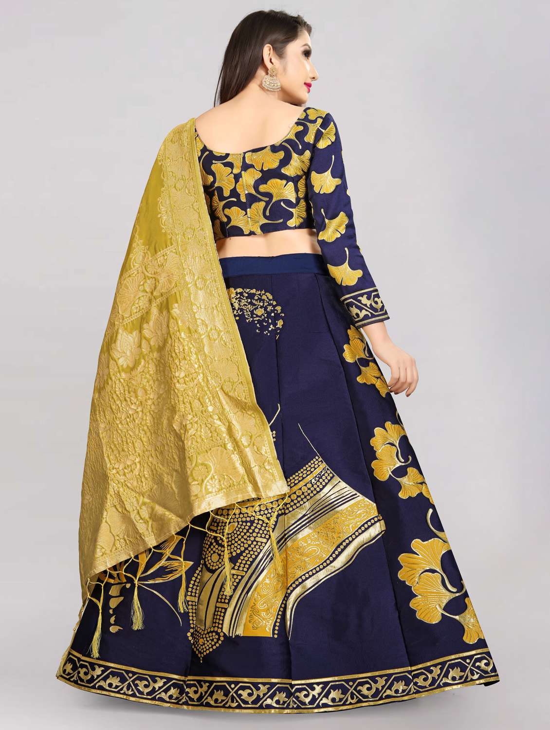 yellow banarasi flared lehenga - 18308564 - Standard Image - 2