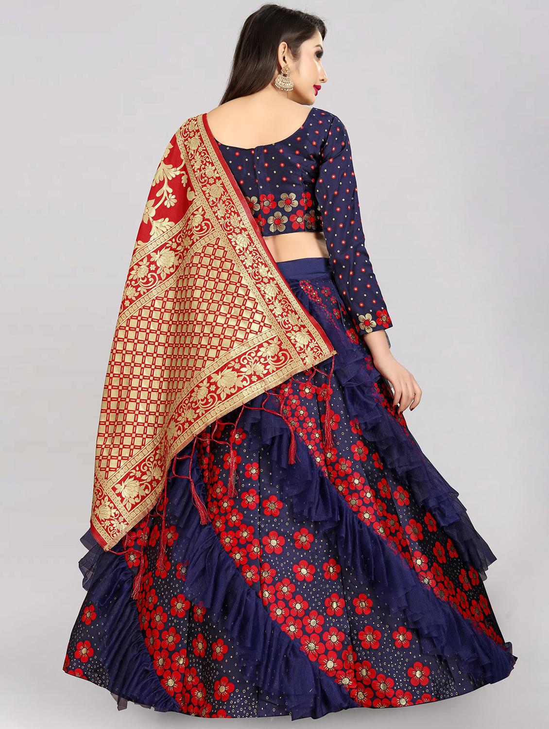 red banarasi flared lehenga - 18309443 - Standard Image - 2