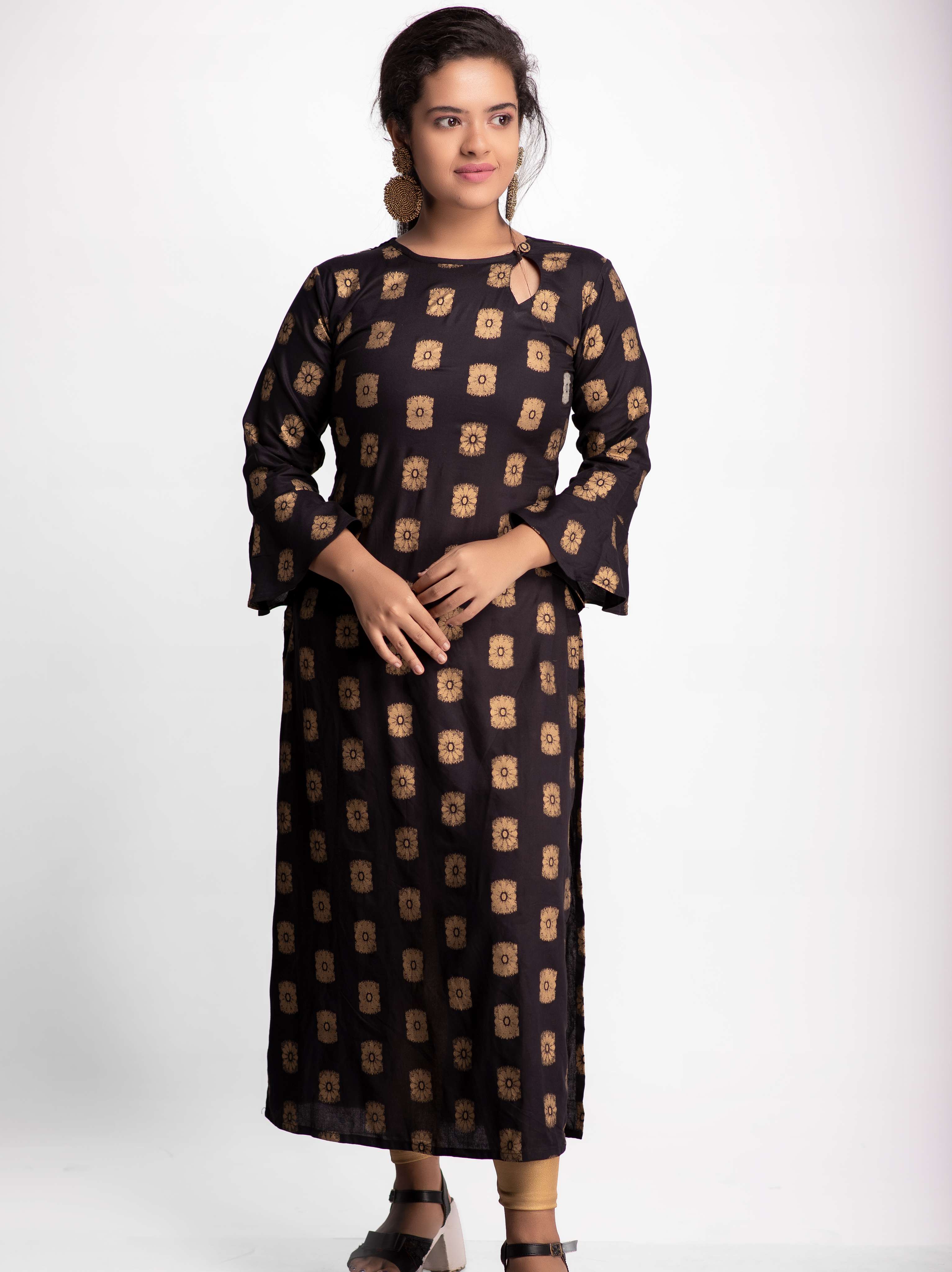 women's straight kurta