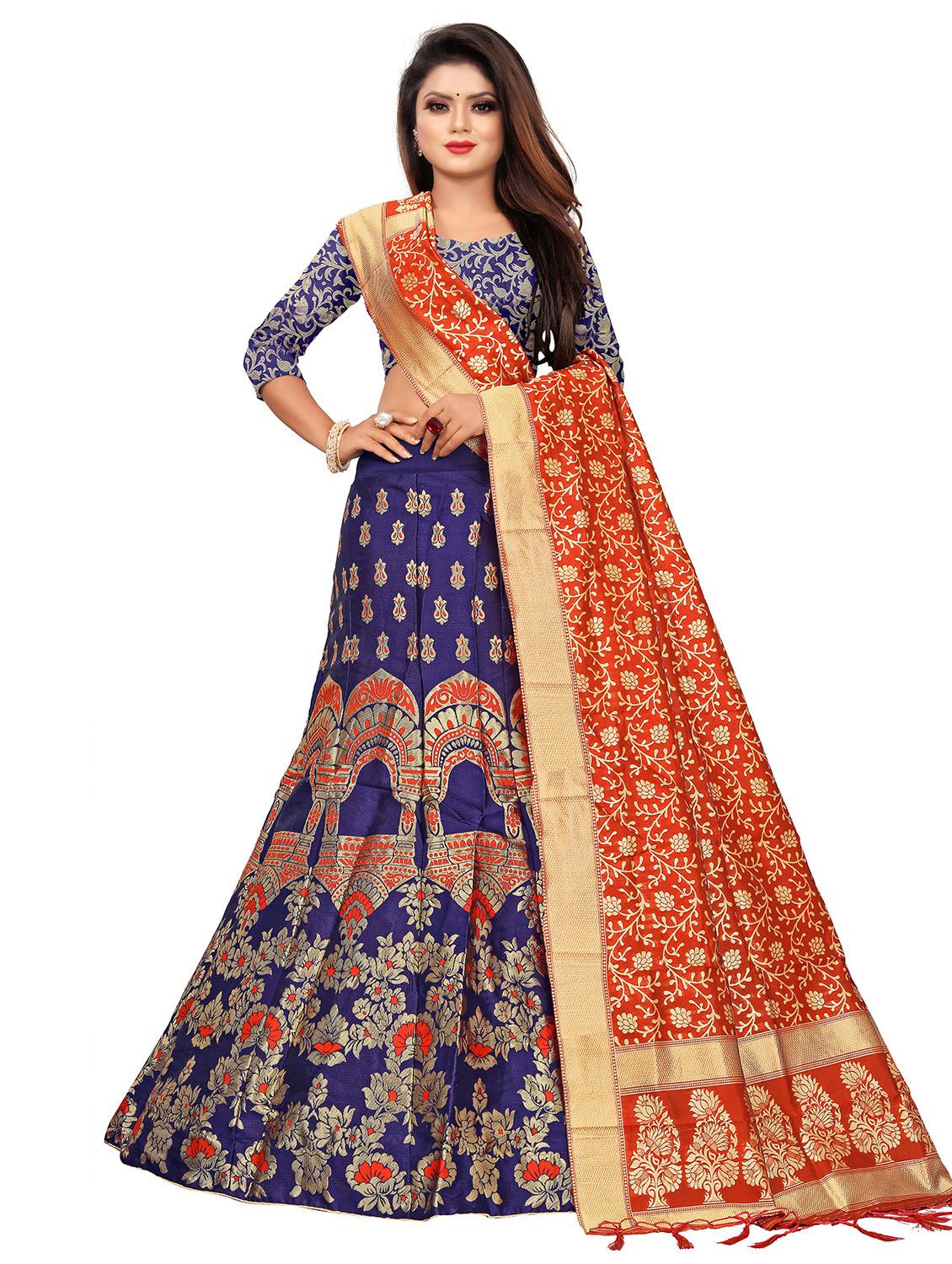 red banarasi flared lehenga - 18313899 -  Zoom Image - 0