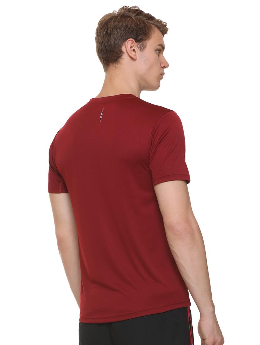 maroon solid t-shirt - 18314578 - Standard Image - 2