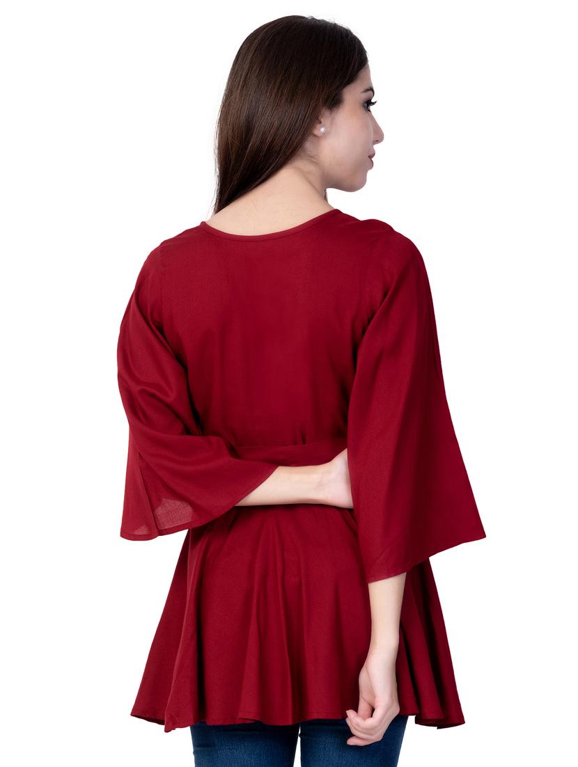 round neck solid regular top - 18318100 - Standard Image - 2